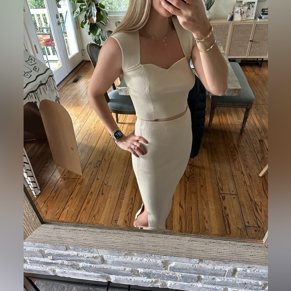 House of Harlow 1960 Two Piece Set Size S NWT - Picture 4 of 10
